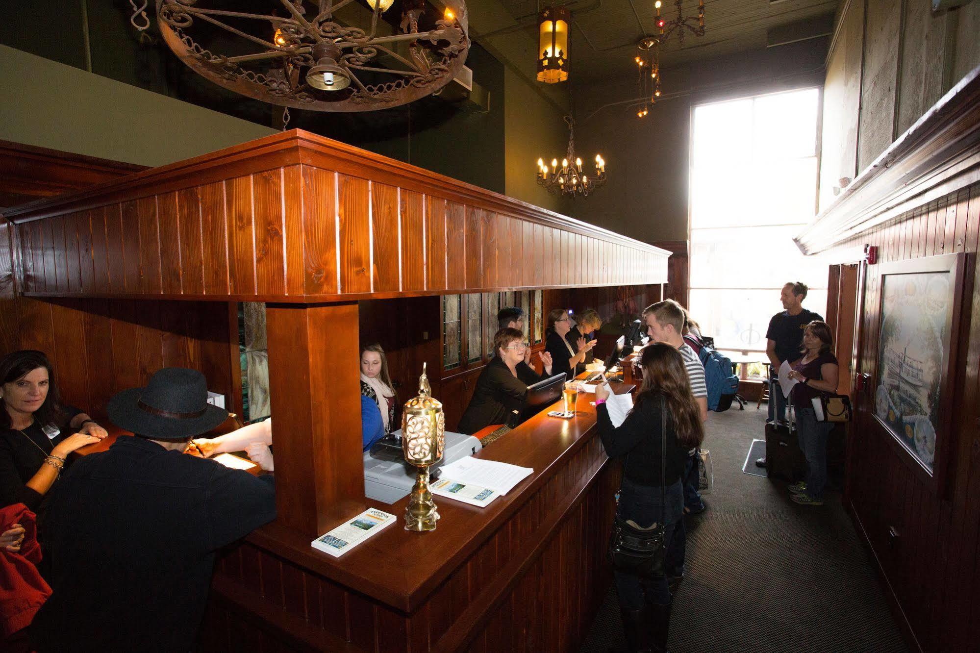 Mcmenamins Anderson School Hotell Bothell Exteriör bild