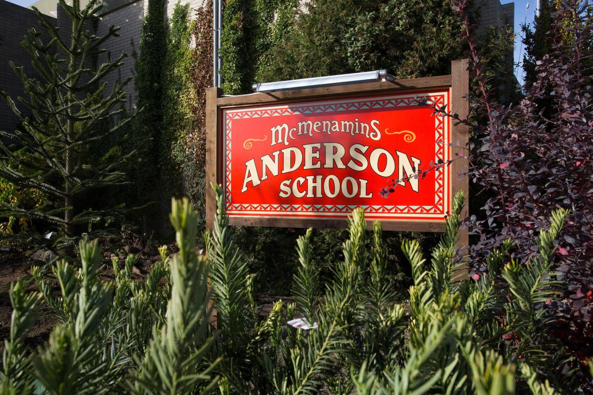 Mcmenamins Anderson School Hotell Bothell Exteriör bild